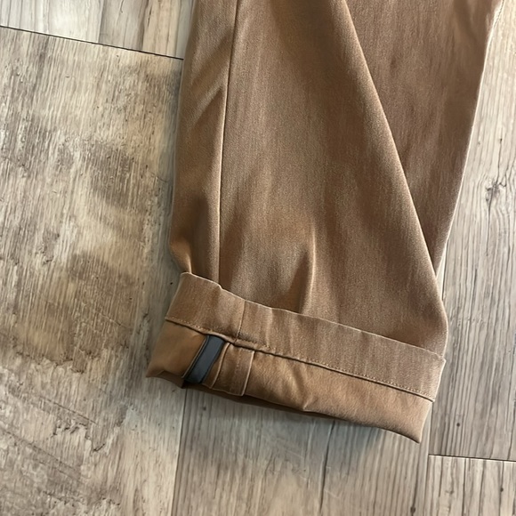 Lululemon ABC Khaki 32x34 - Picture 4 of 4